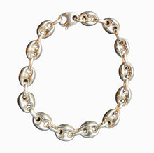 Load image into Gallery viewer, Gucci Chain Link Bracelet
